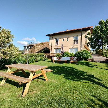 Apartamentos Corona Comillas Exterior foto